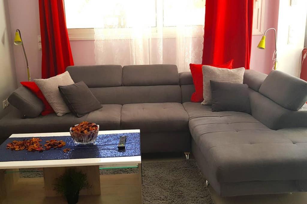 Renovated Lovely Apartment Near Airport & Sea Porto Rafti Exterior photo