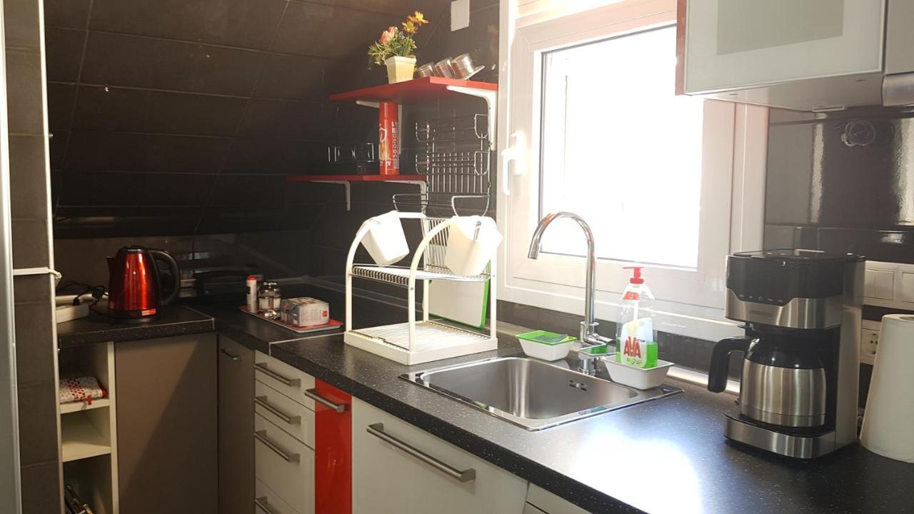 Renovated Lovely Apartment Near Airport & Sea Porto Rafti Exterior photo