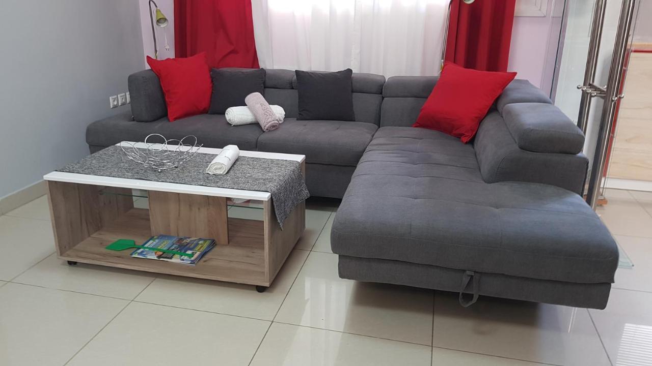Renovated Lovely Apartment Near Airport & Sea Porto Rafti Exterior photo